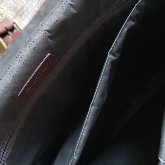 BUXTON Brown Leather Messenger Satchel. UNISEX - Picture 11 of 11